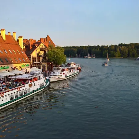 2 아파트 Mikołajki